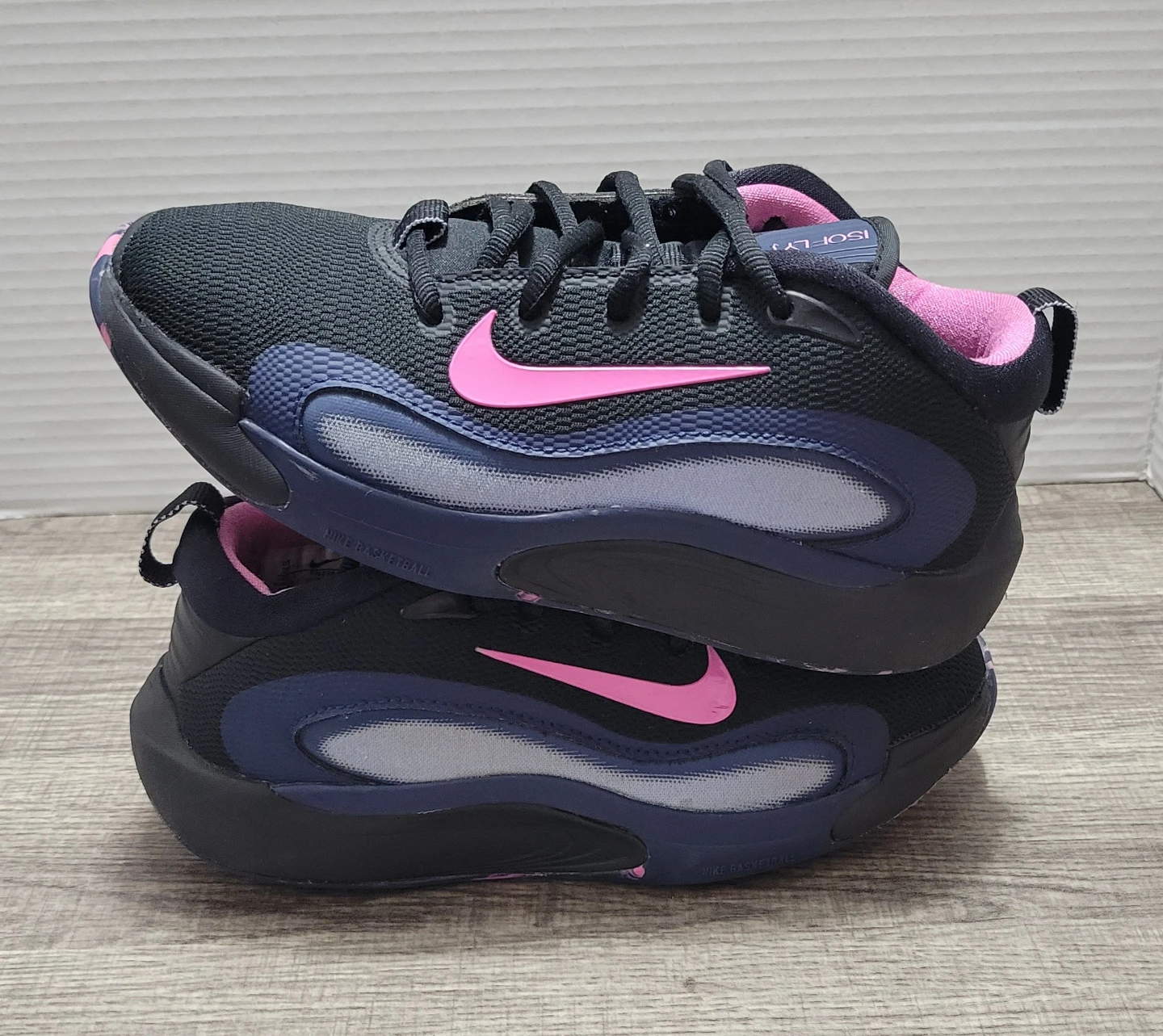 Nike IsoFly Basketball Shoes Size 3Y