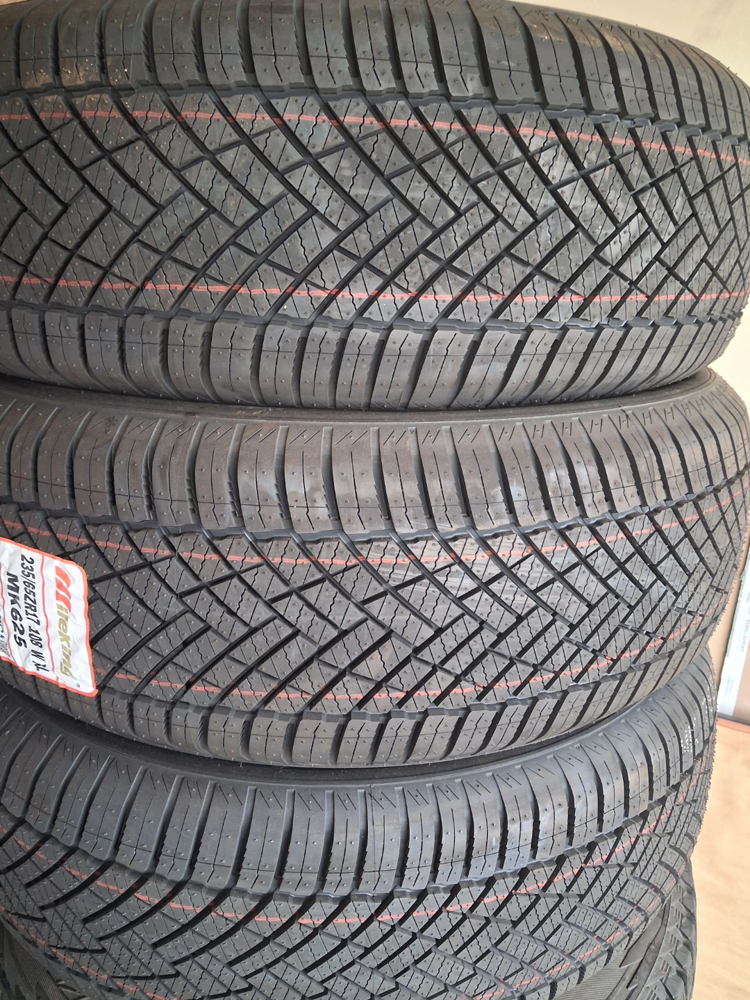 4 Mileking MK625 Tires 235/65ZR17