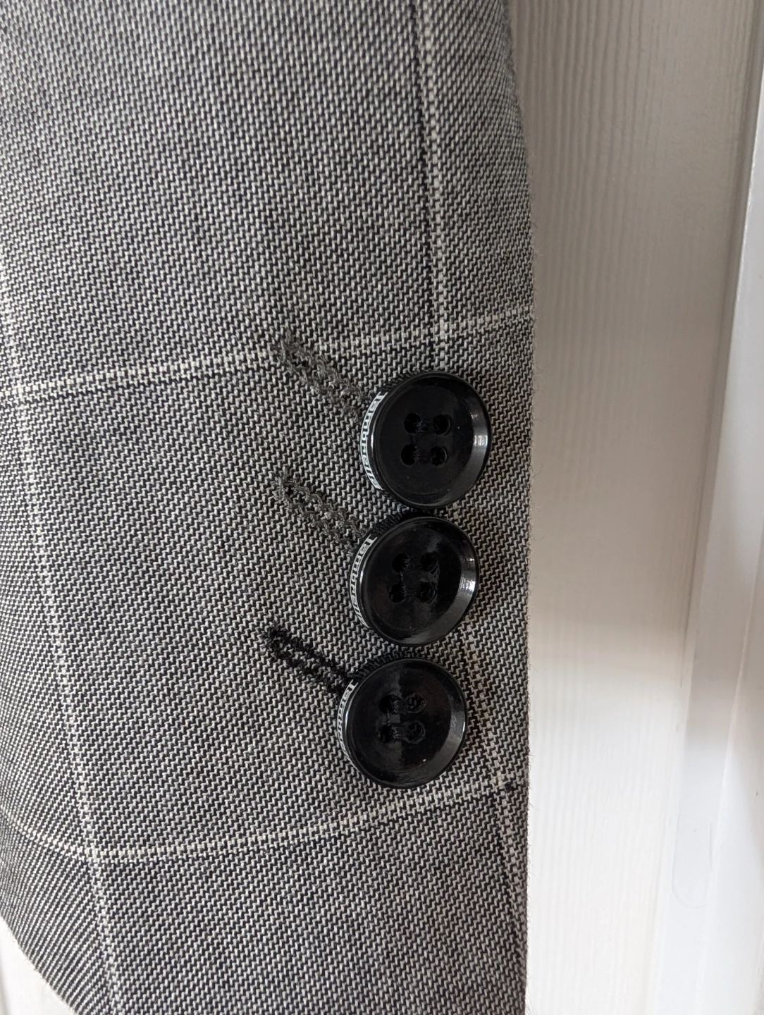 Lambrella 38R Suit FREE Delivery - photo 3