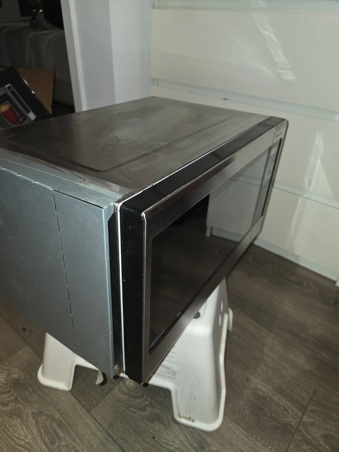Panasonic The Genius Inverter Microwave NN-ST681S - photo 5
