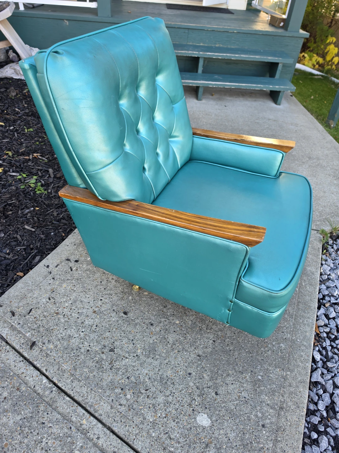 Vintage Mid-Century Modern Teal Tufted Armchair - photo 2