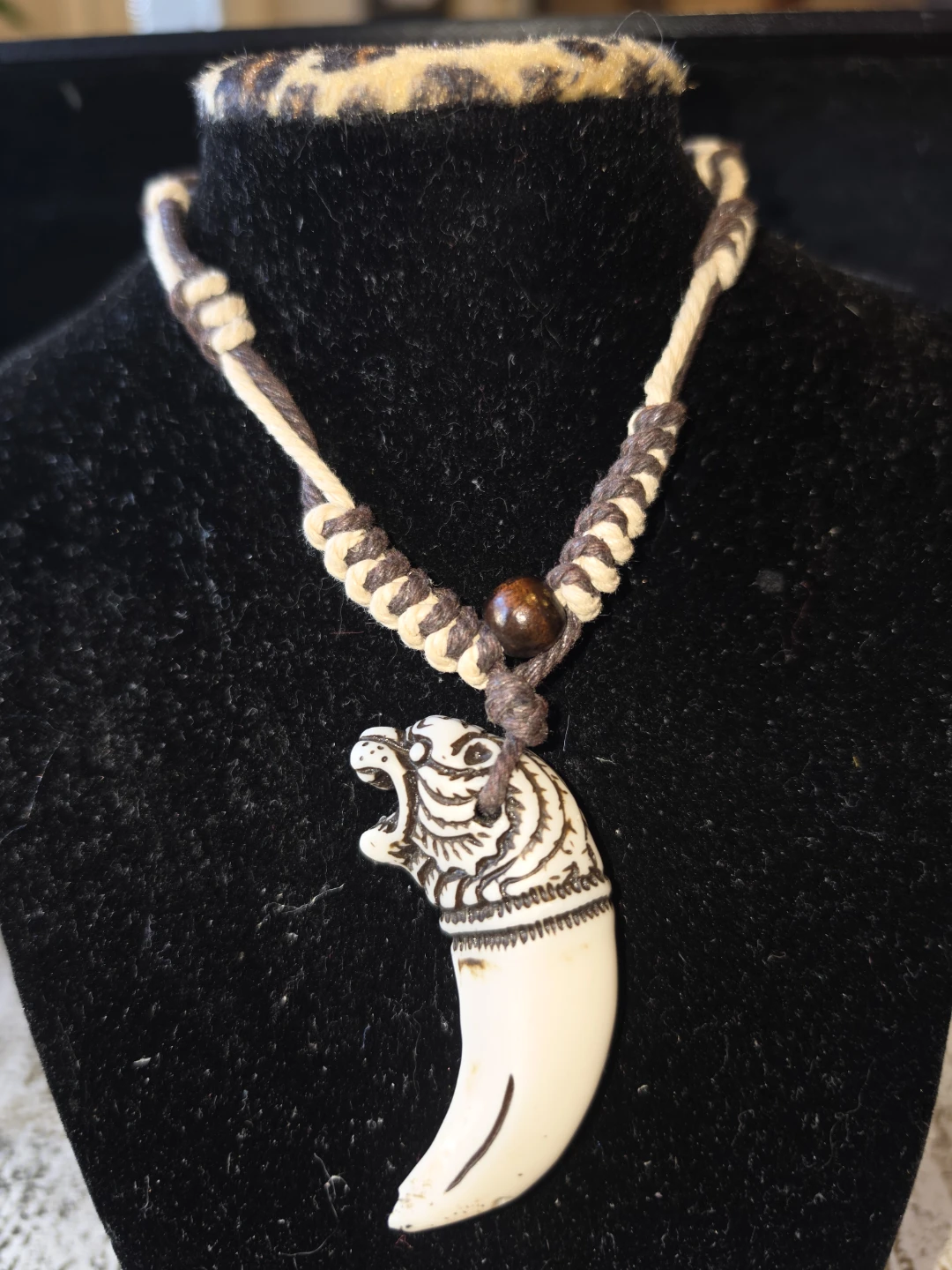 Bear engraved tooth necklace - photo 2