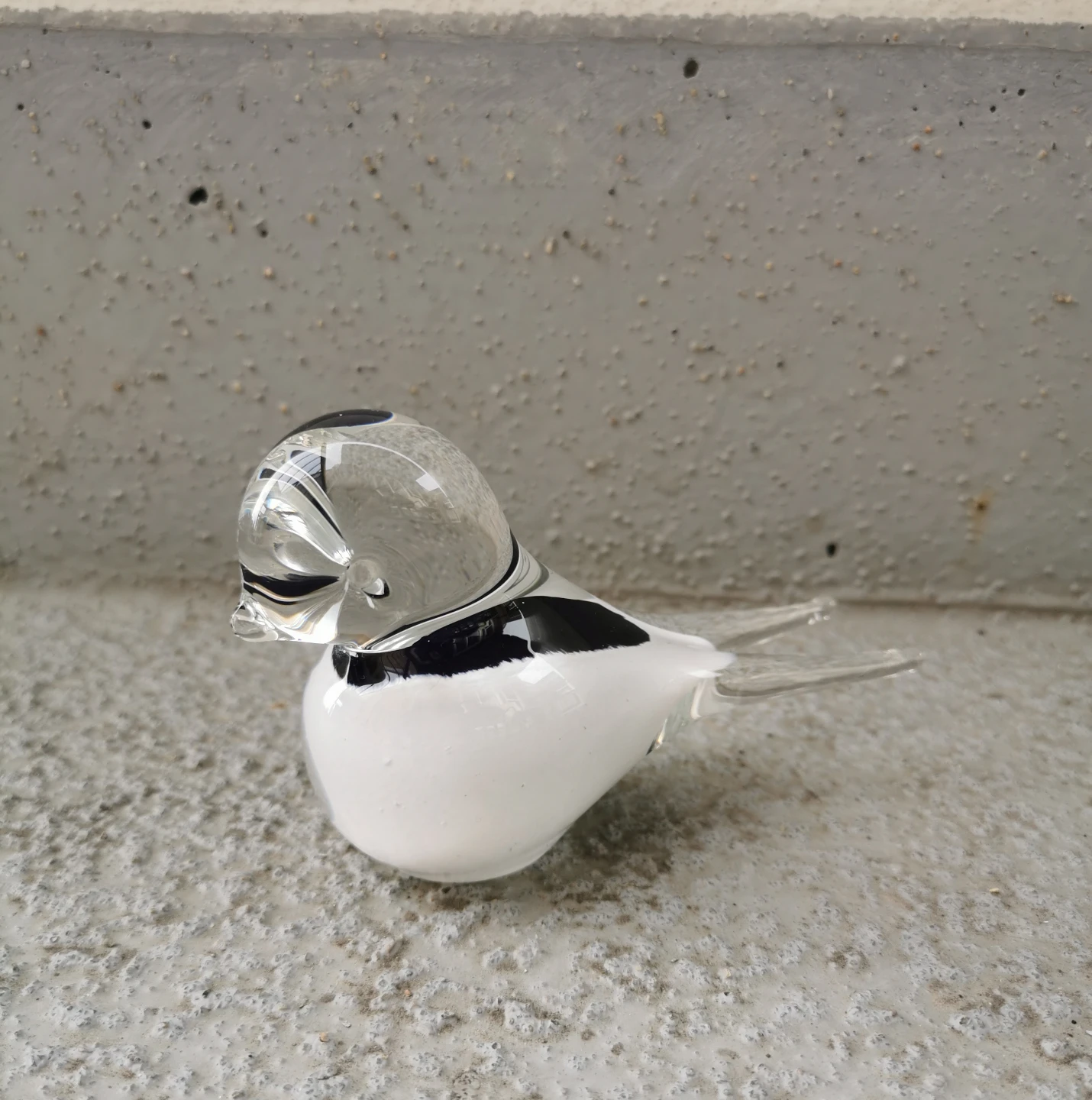 Vintage Blown Art Glass Swallow Bird Figurine - photo 2