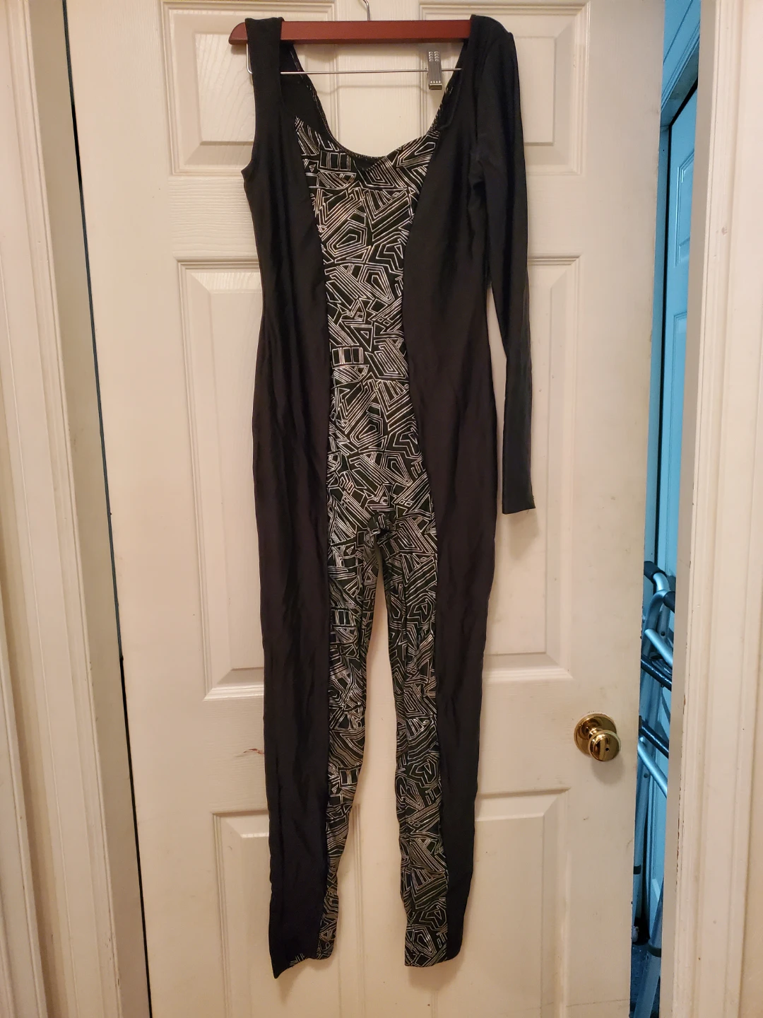 Medium Onzie Jumper - photo 4