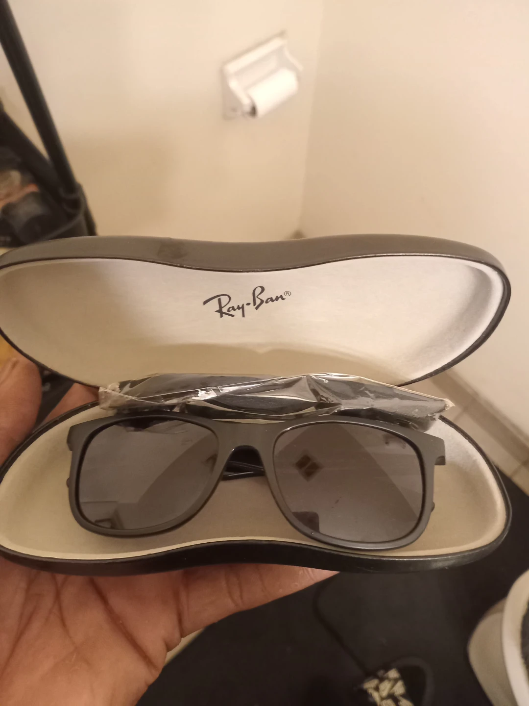 Small raybans sunglasses
