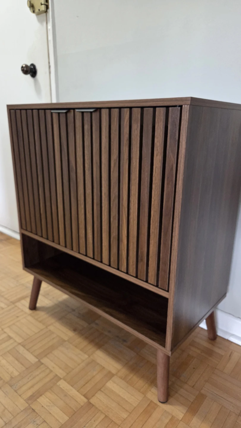 Mid-Century Walnut-Tone Slatted Shoe Cabinet – Open Shelf *new