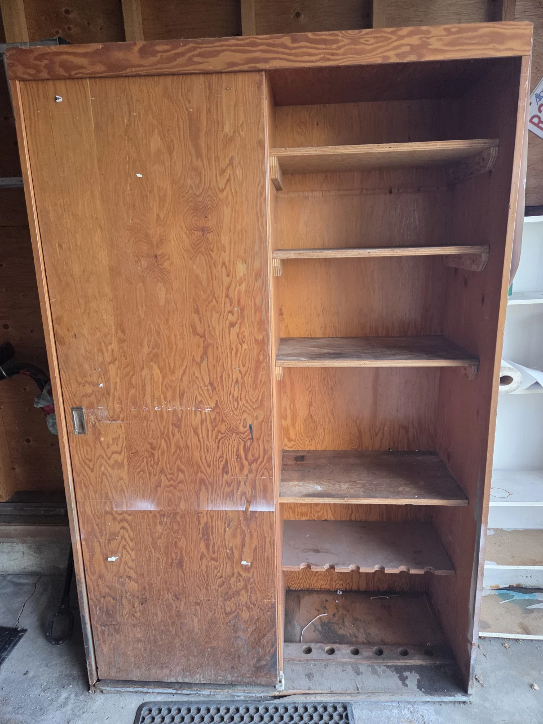 Vintage Wooden Sliding Door Cabinet - photo 2