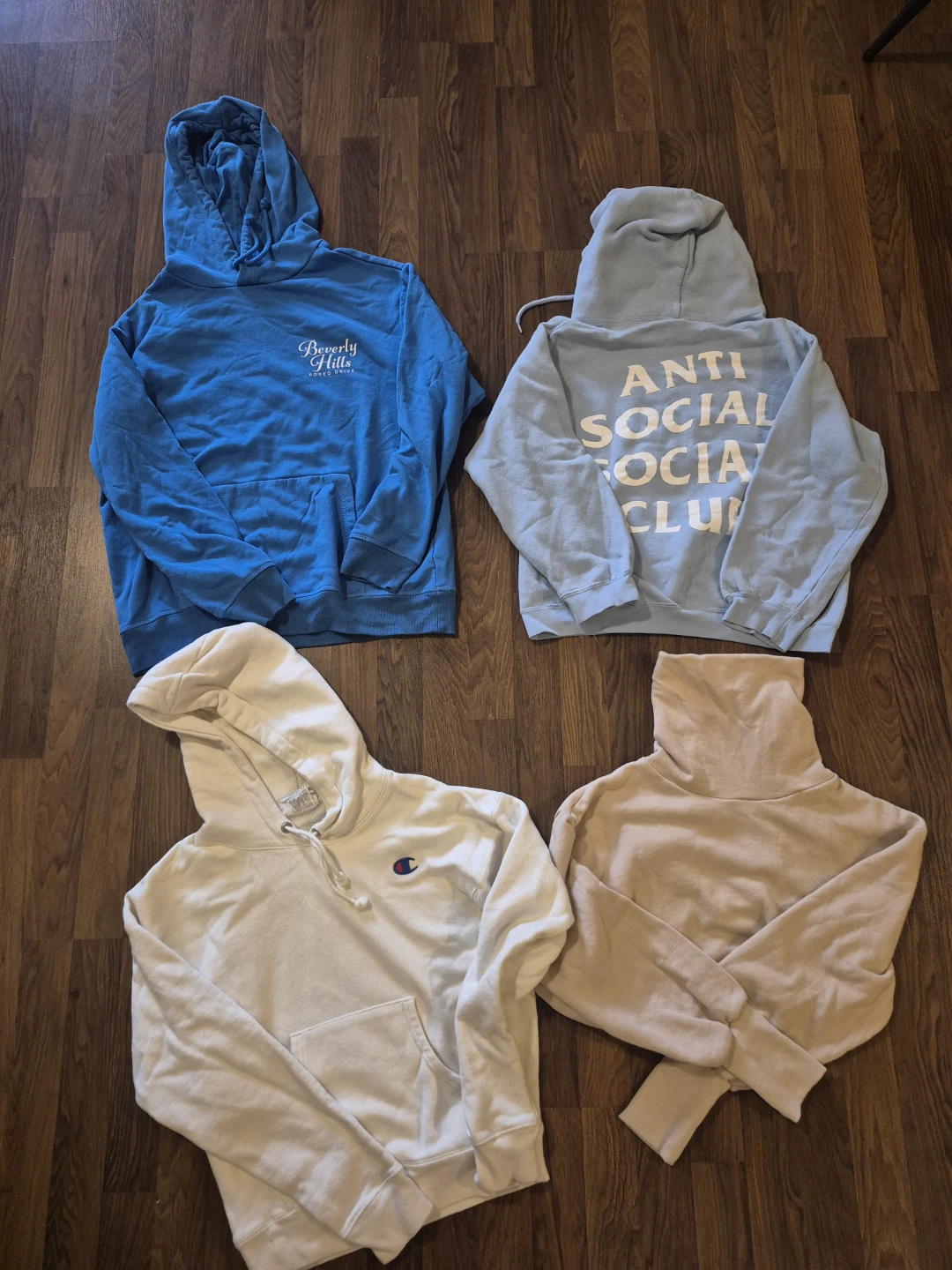 HOODY BUNDLE 4 in total - Anti-Social Club, Champion, etc Brands - photo 2
