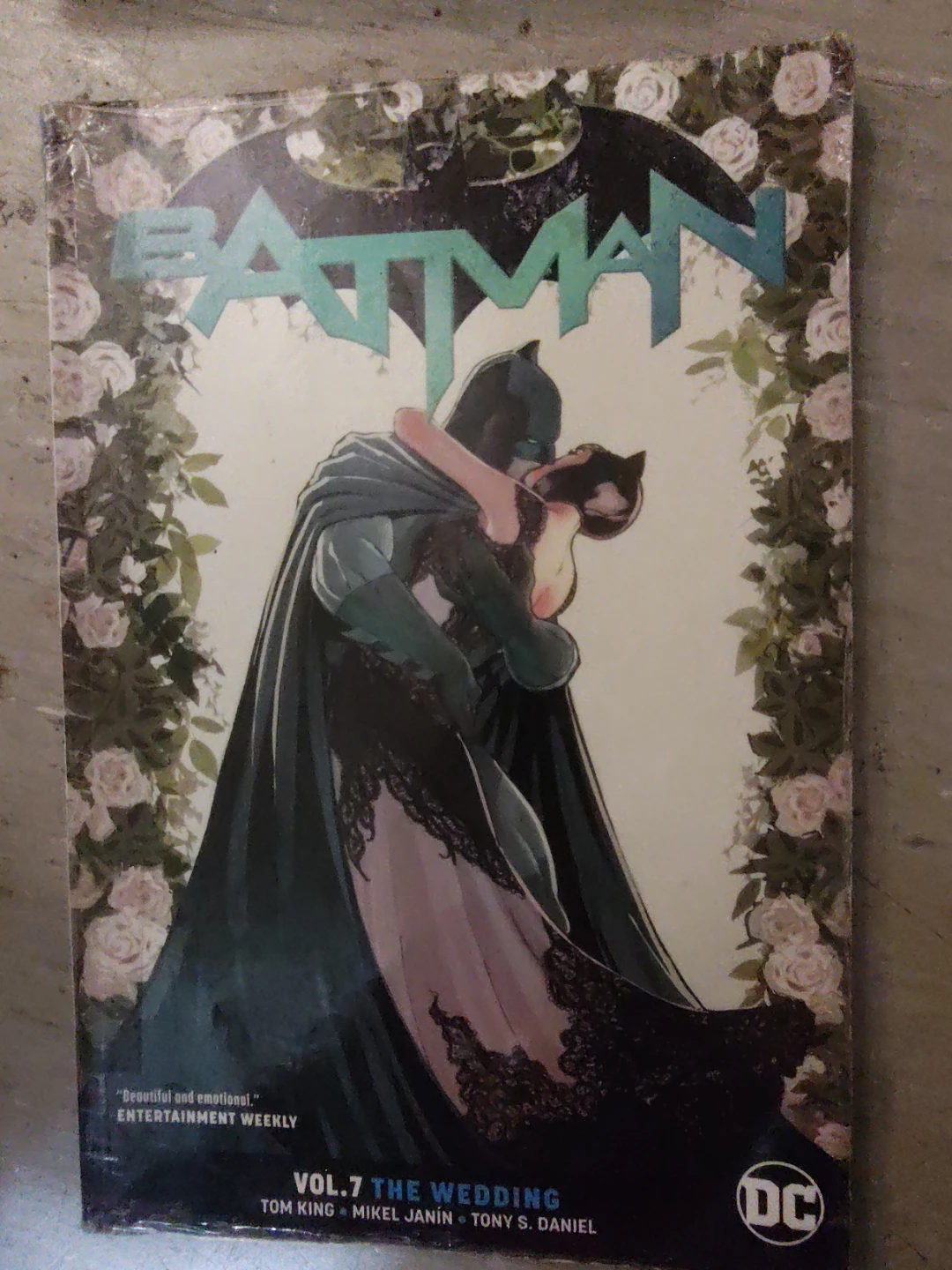 Batman Vol. 7 The Wedding Graphic Novel - photo 2