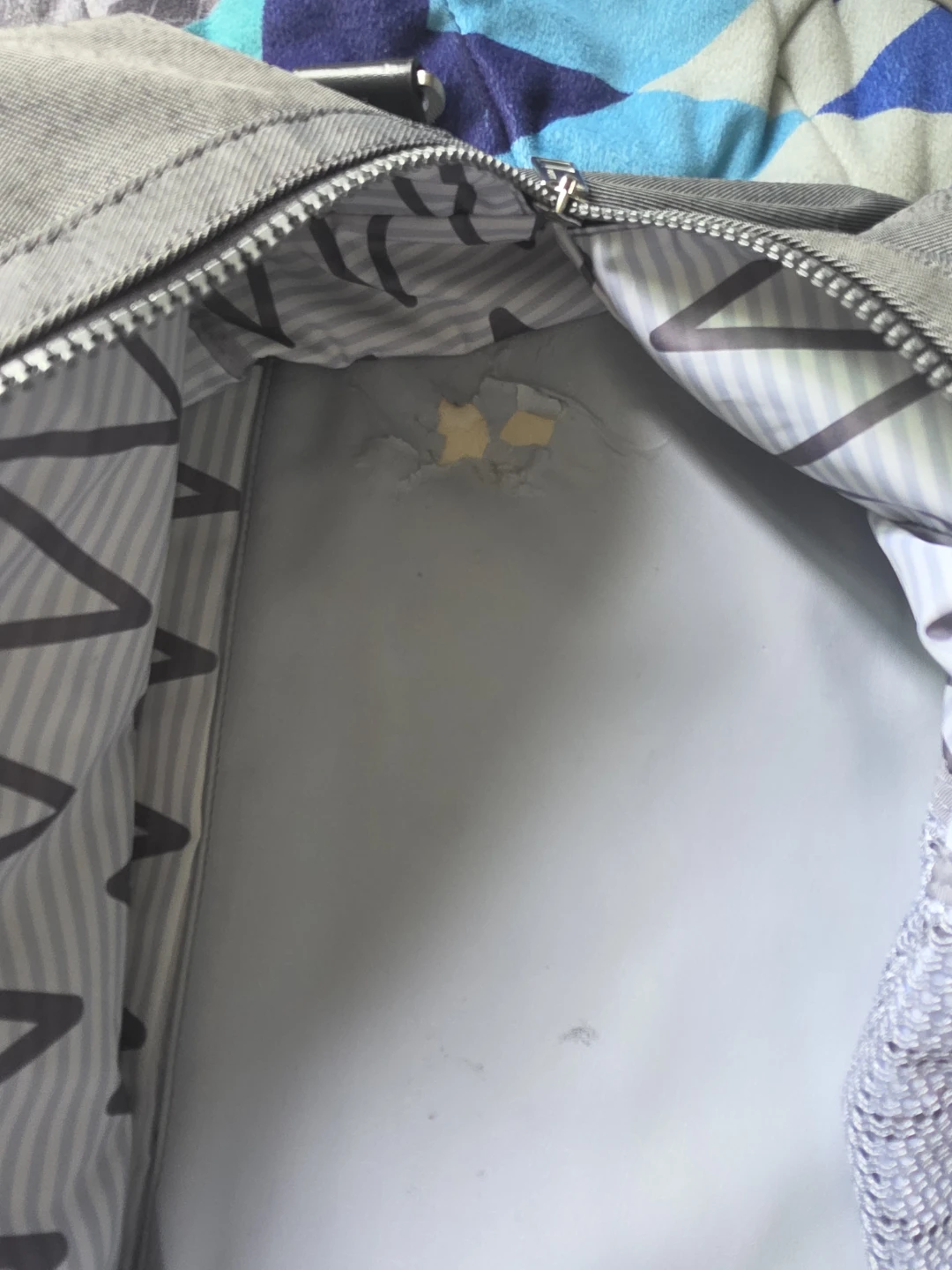 Lululemon grey gym bag - photo 3
