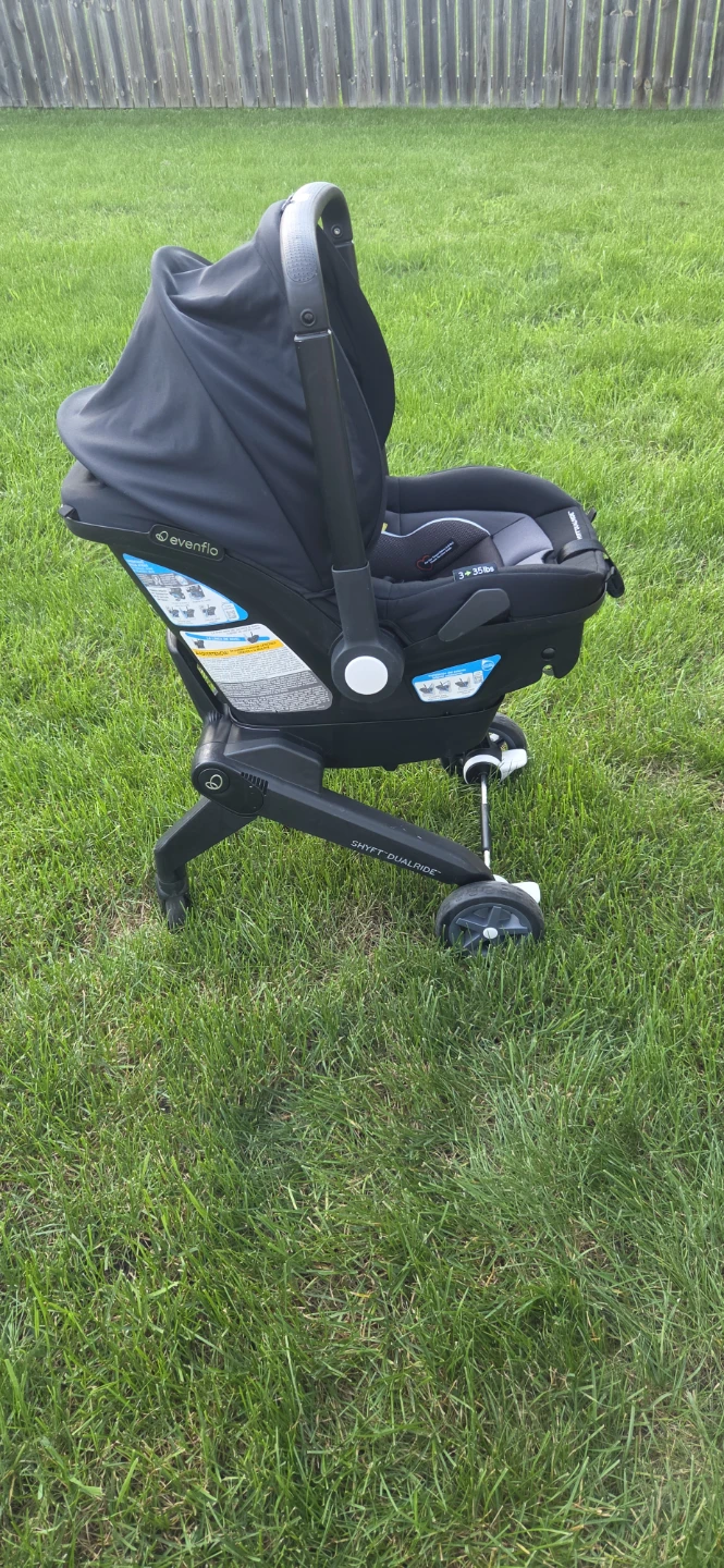 Evenflo Shyft DualRide Infant Car Seat and Stroller - photo 3