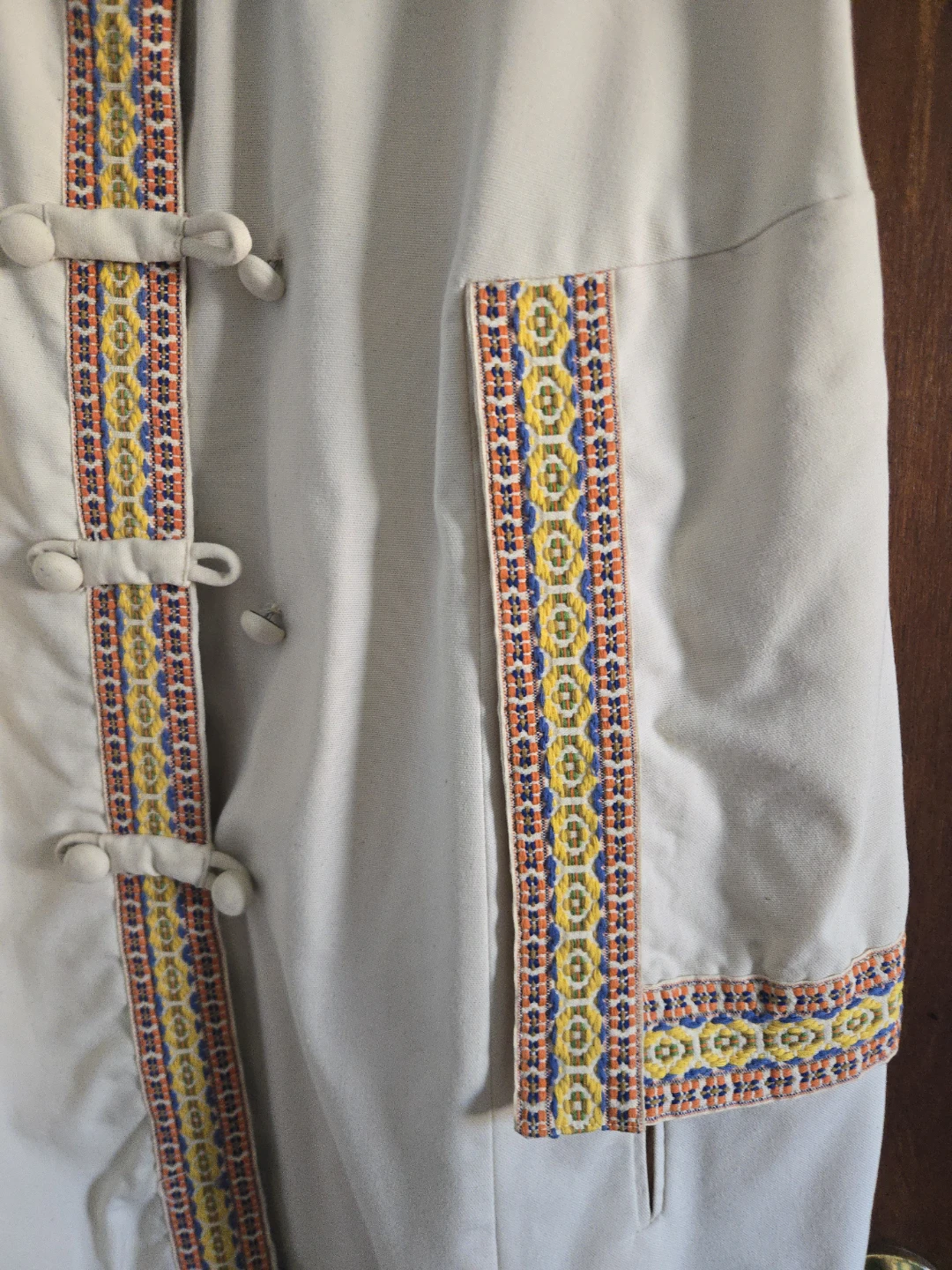 Vintage Embroidered Cream Cape - photo 4