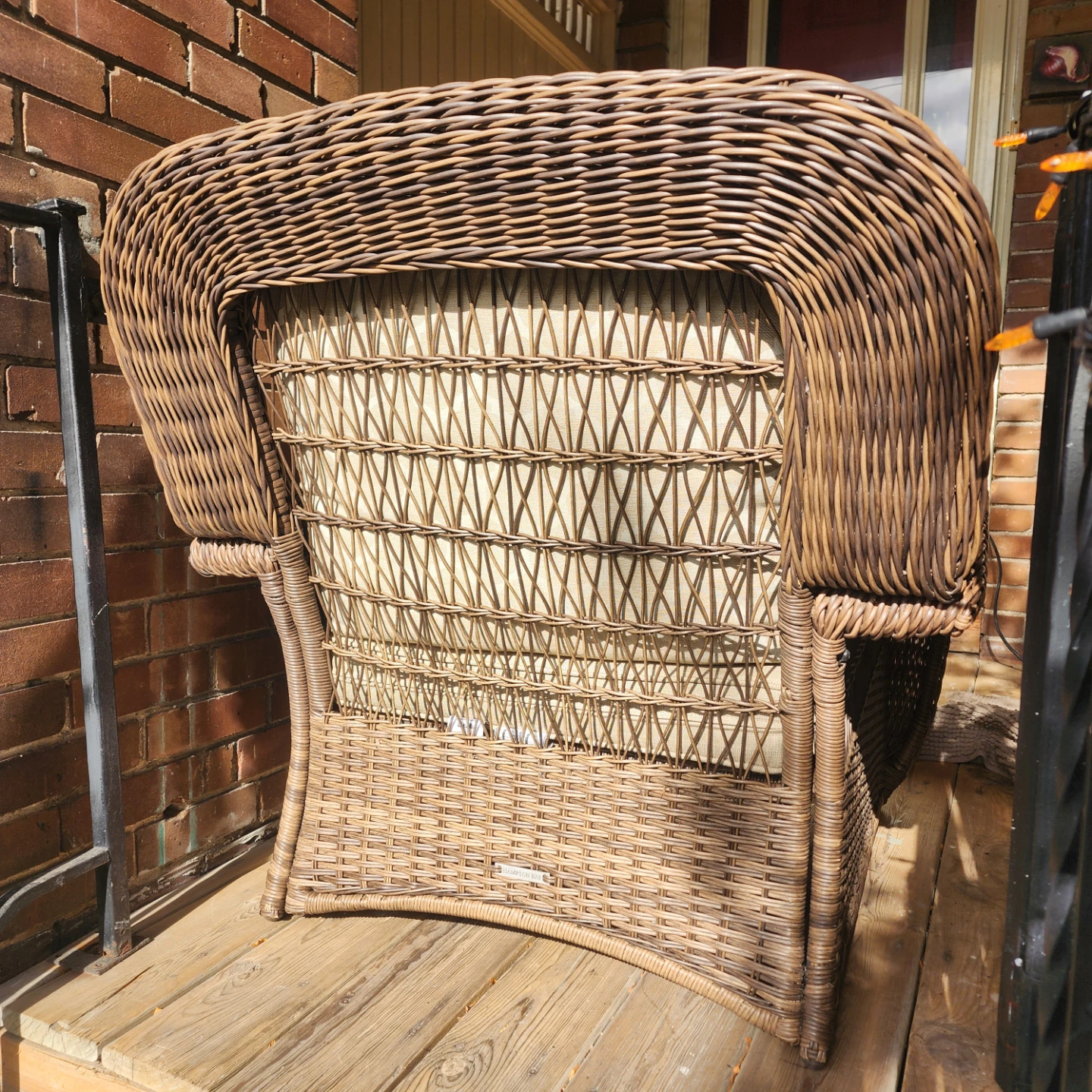 Hampton Bay Wicker Patio Chair - photo 3