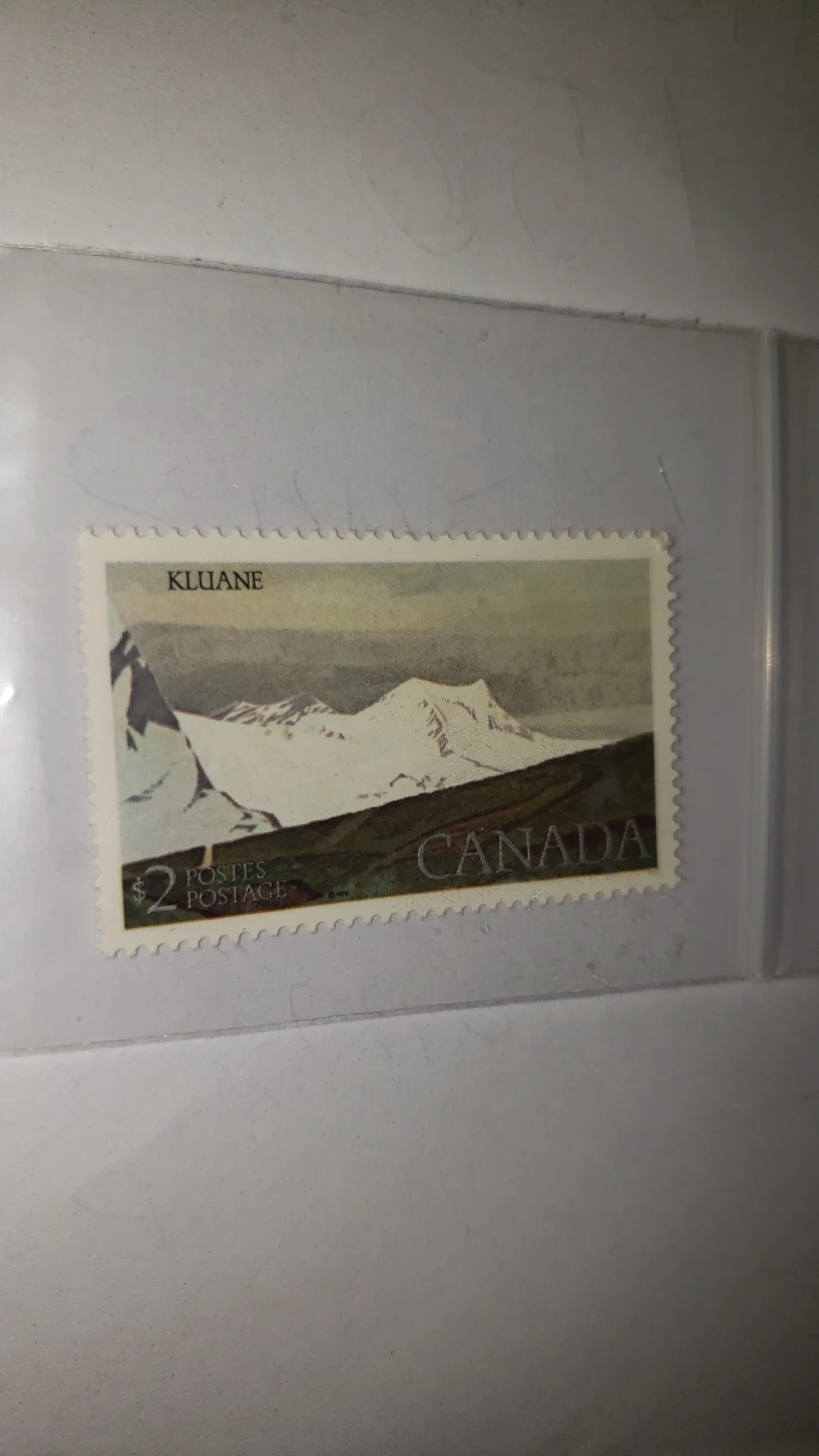 Two Vintage Canadian Postage Stamps - photo 4