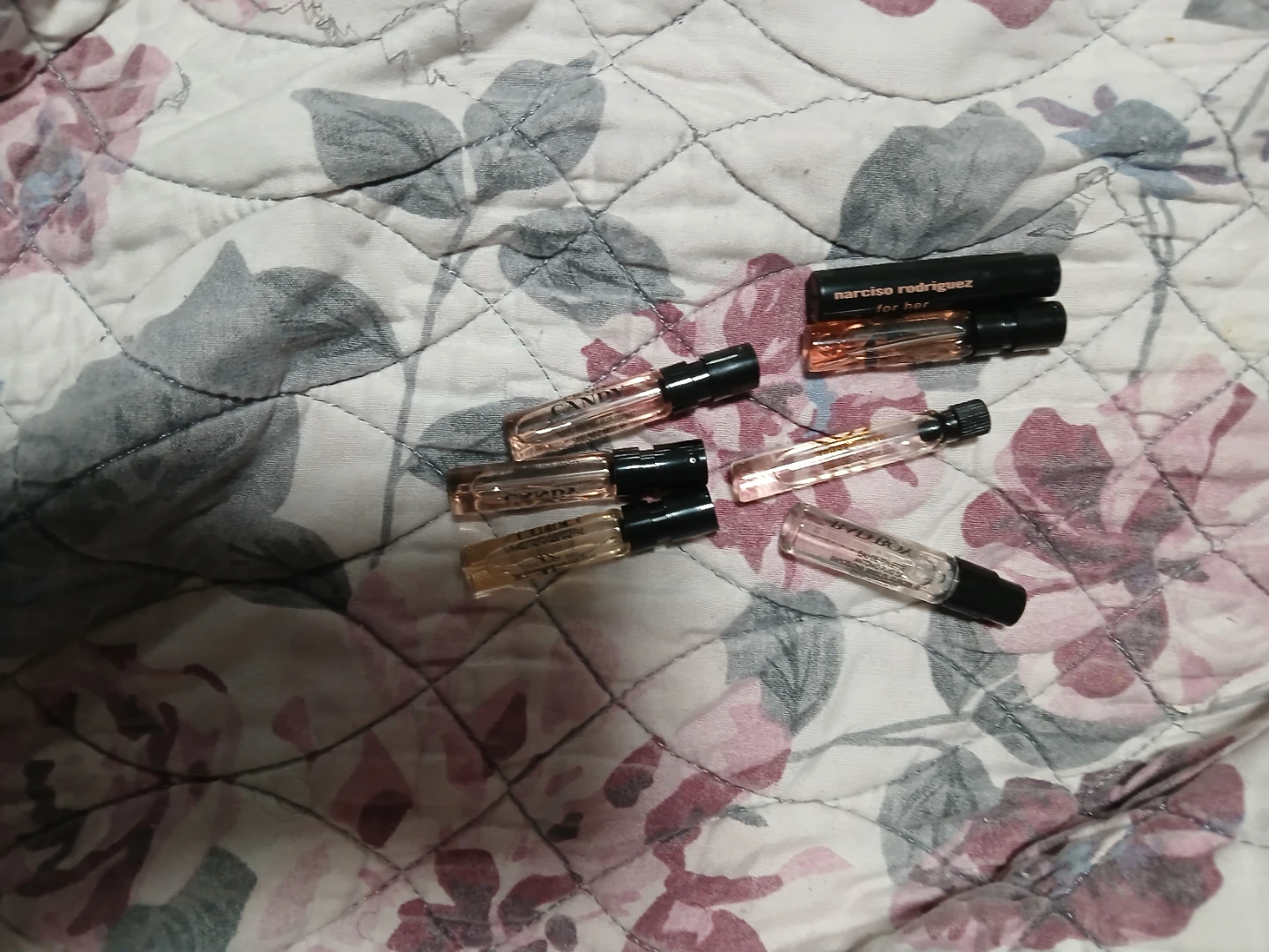 Assorted Designer Perfume Sample Vials 8