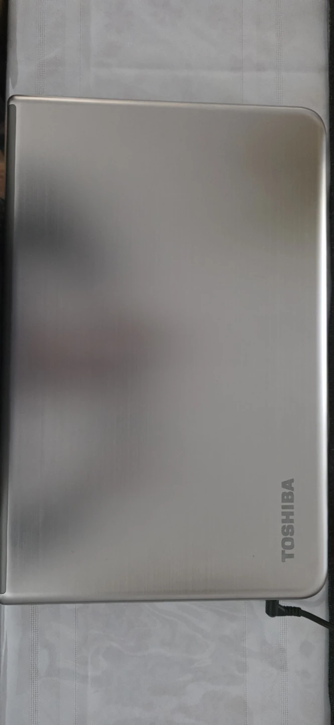 Toshiba P70 - A Laptop - photo 3