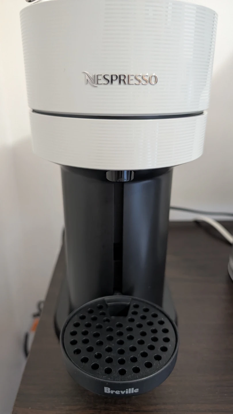 Nespresso Vertuo Next Coffee Machine - photo 2