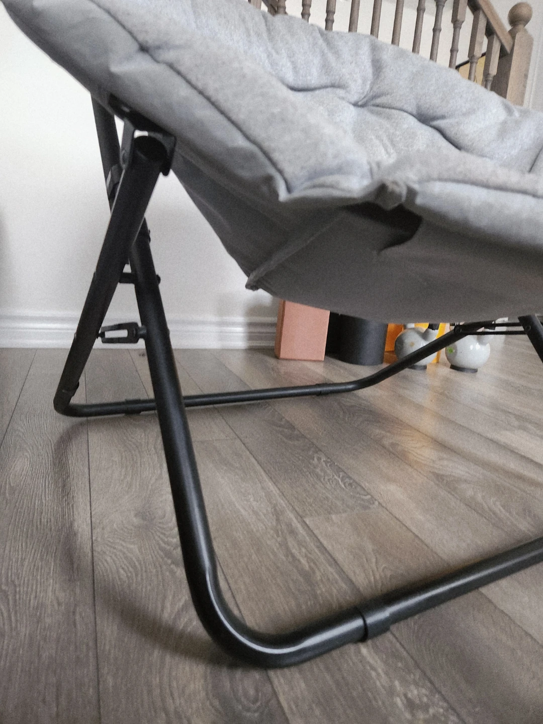 Grey Collapsible Saucer Chair - photo 2