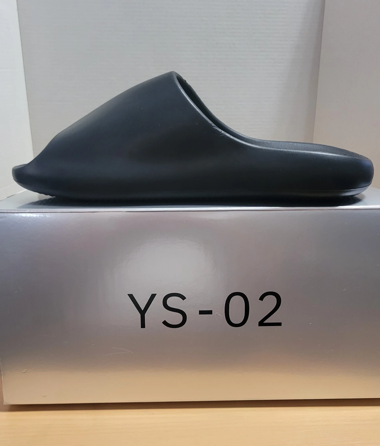 Black YS-02 Foam Slides Yeezy Size 10 - photo 4
