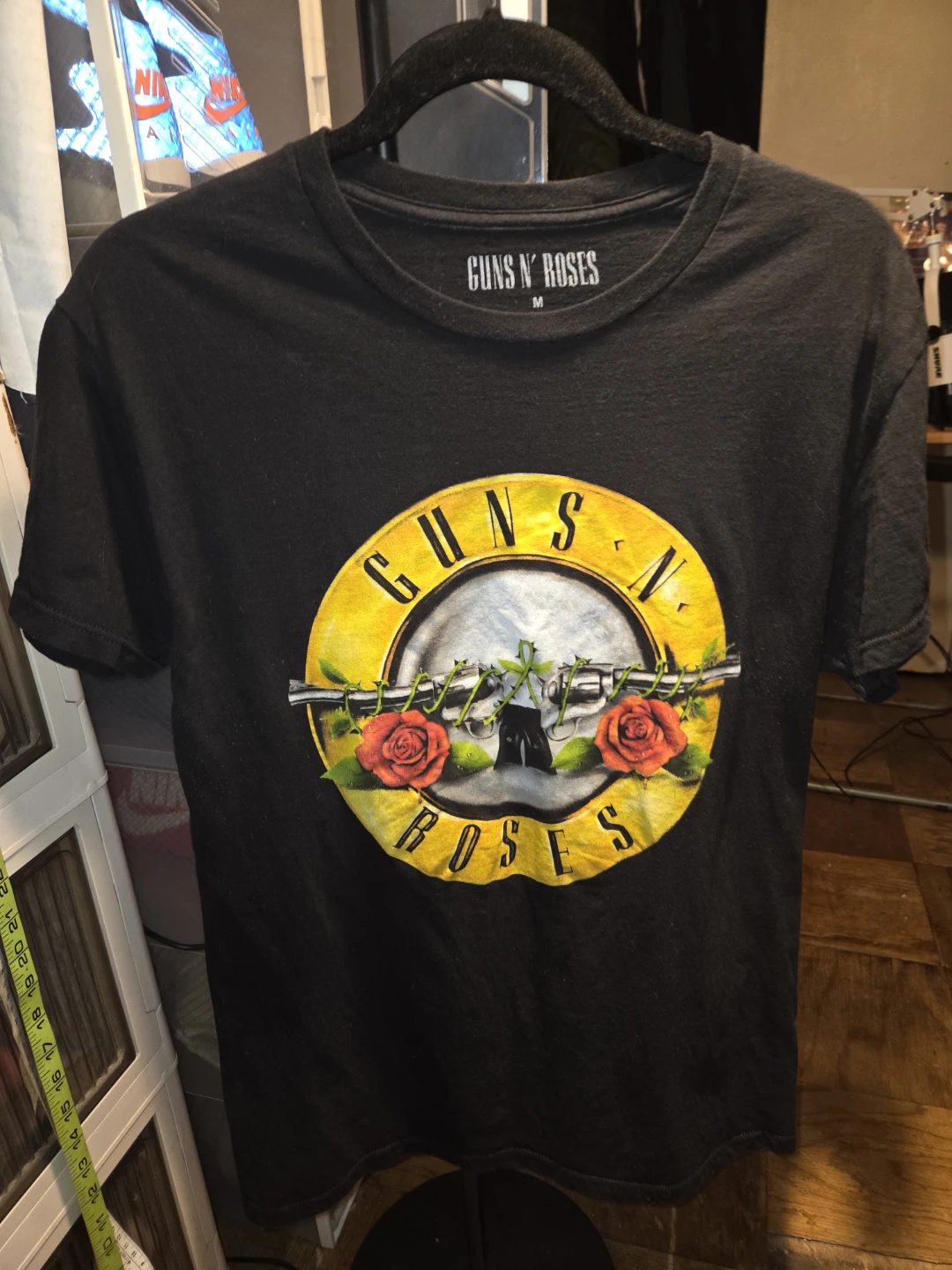 Guns N Roses Graphic T-Shirt in a Ladies M