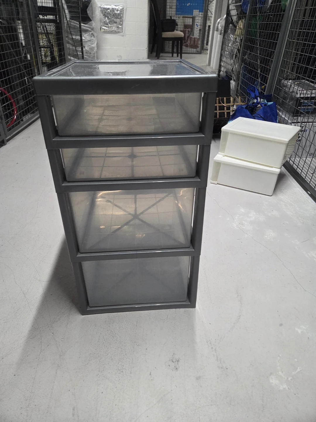 Gracious Living 4-Drawer Storage Unit - photo 5