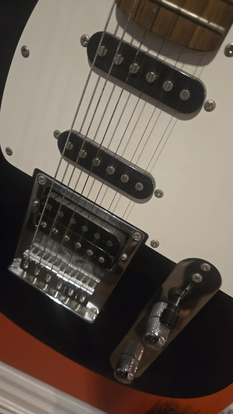 Peavey Generation EXP Electric Guitar - photo 3