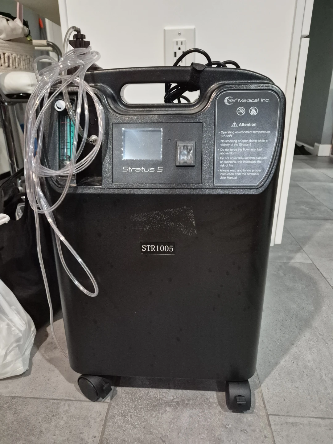 3B Medical Stratus 5 Oxygen Concentrator
