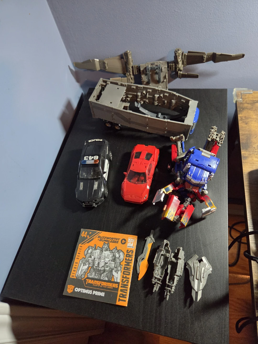 Transformers Buzzworthy Bumblebee Optimus Prime 44BB - photo 3