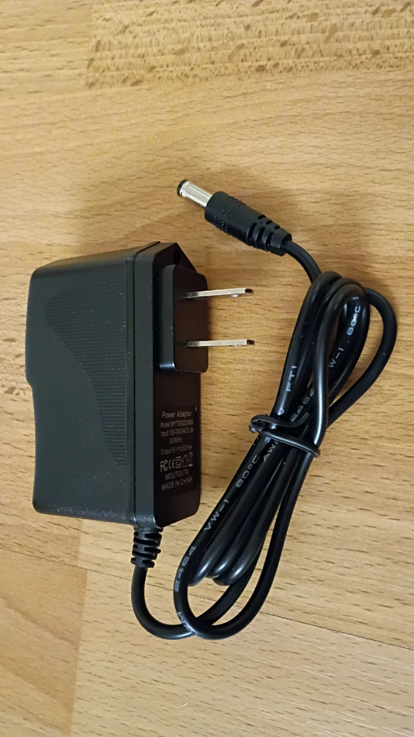 Power Adapter 5V 2000mA - photo 2