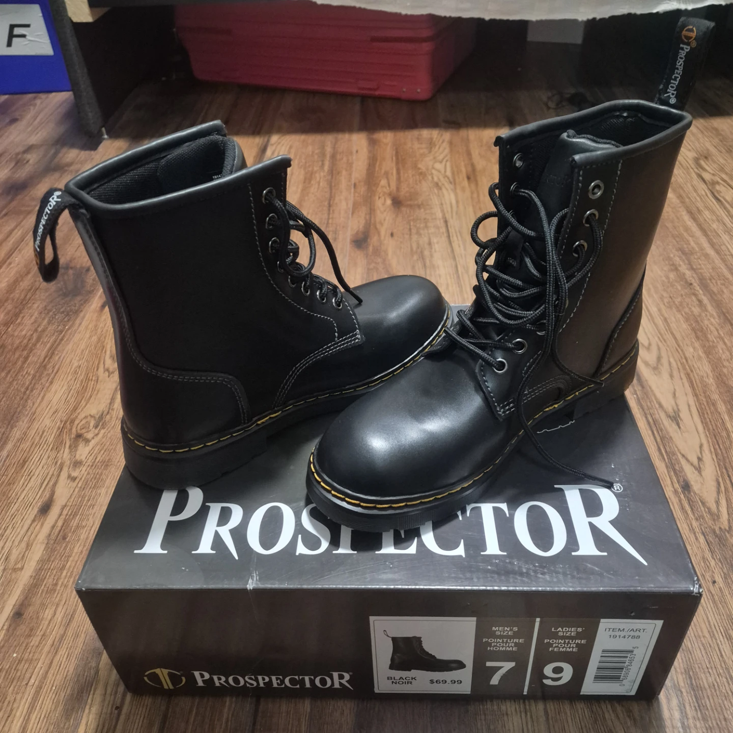 Prospector Black Boots - Men's 7 / Ladies' 9 - photo 4