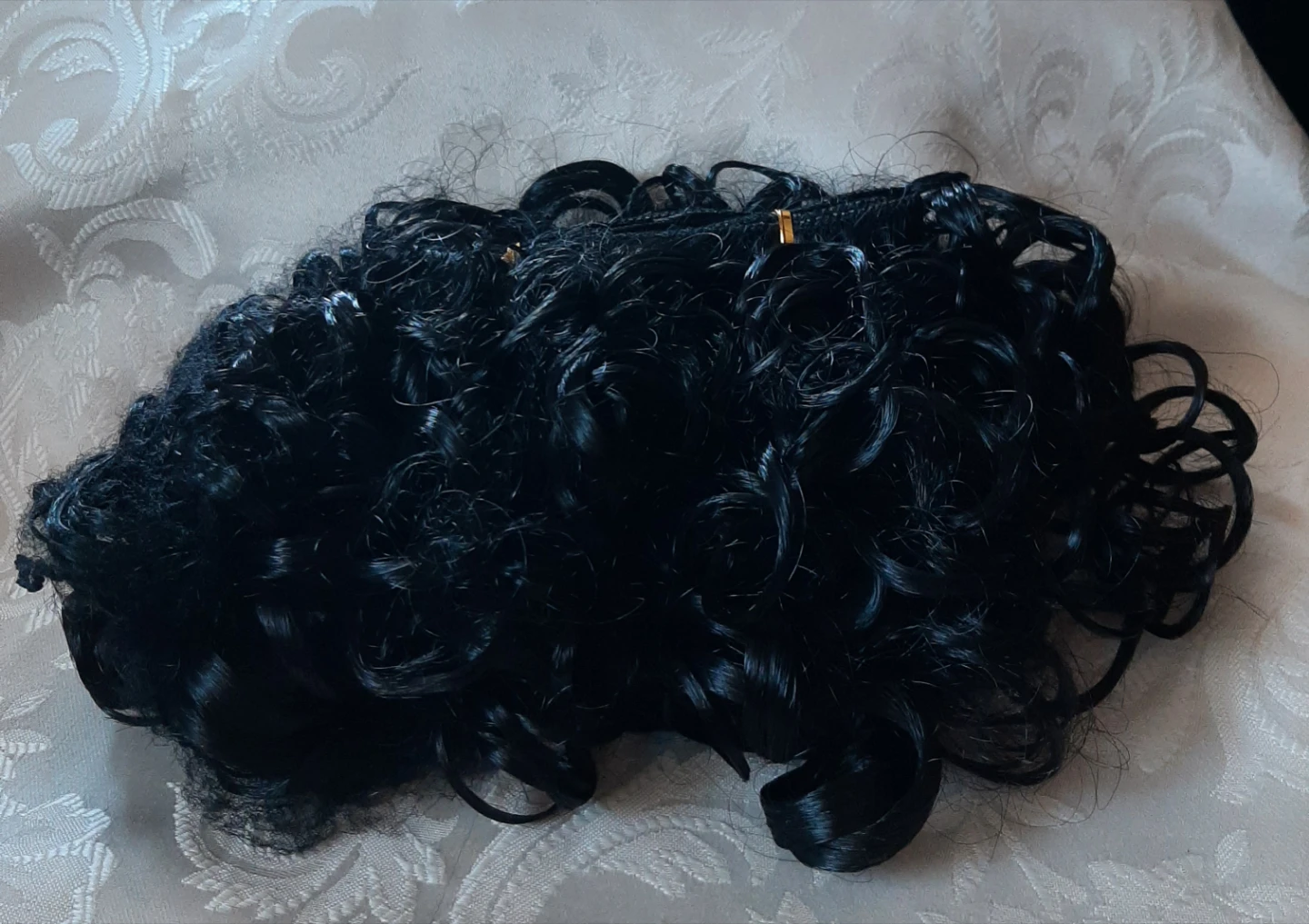 Black curly synthetic hair extension piece - photo 3