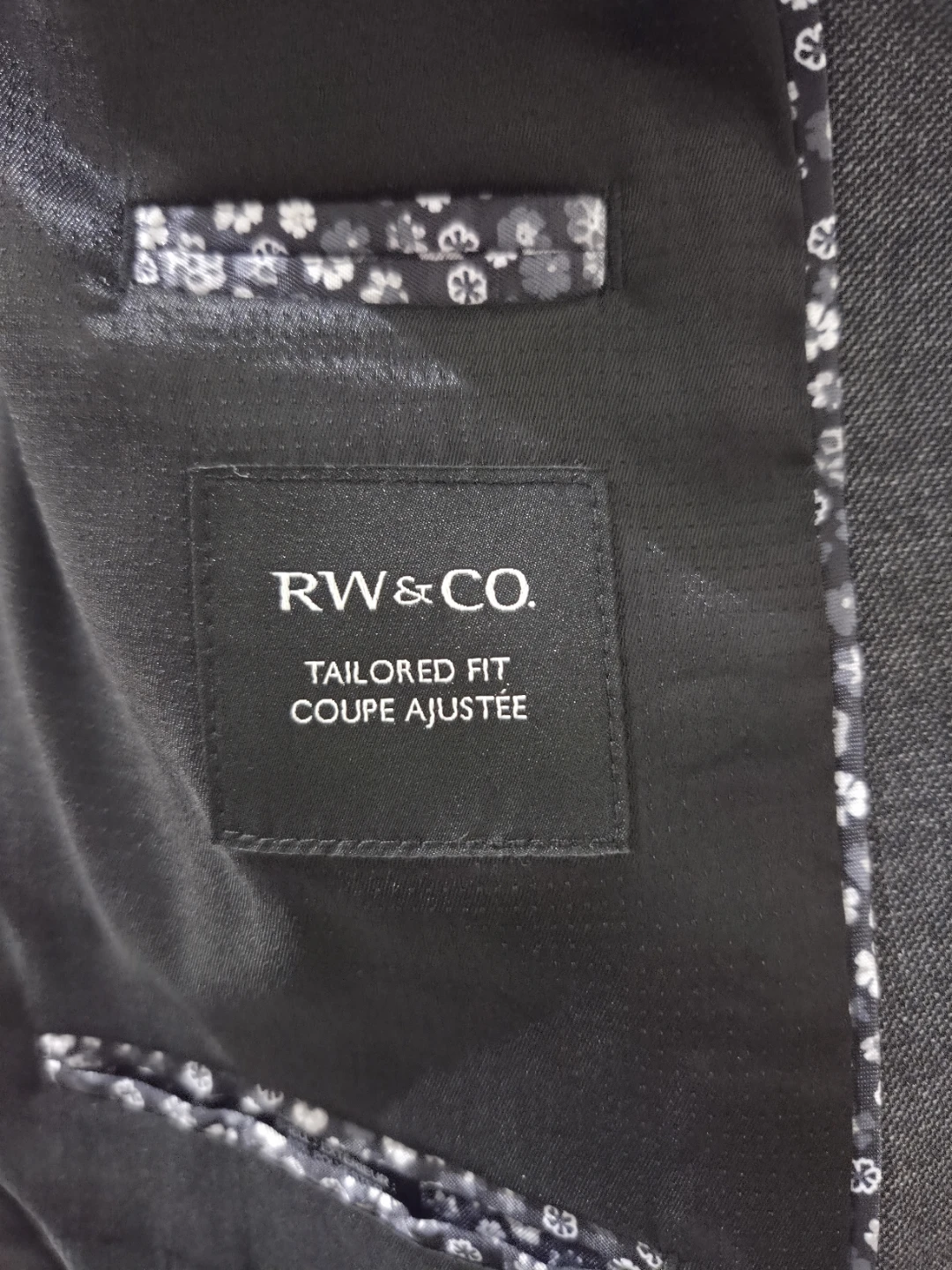RW&CO Tailored Fit Dark Grey Suit with Pants - photo 4