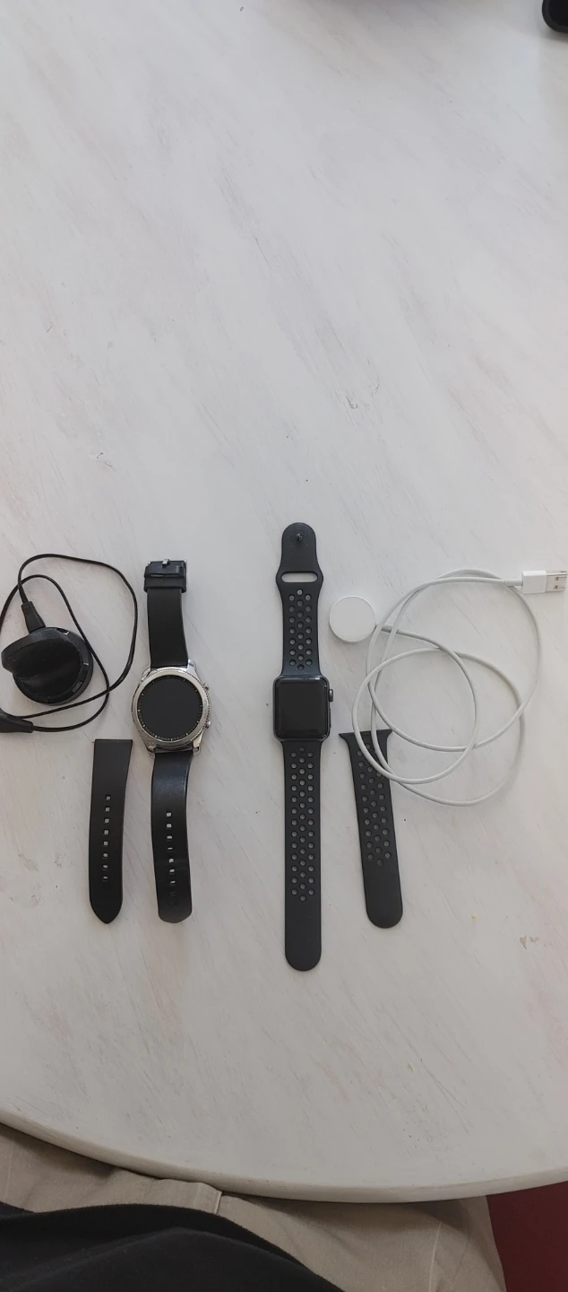 Samsung Galaxy Watch and Apple Watch Bundle