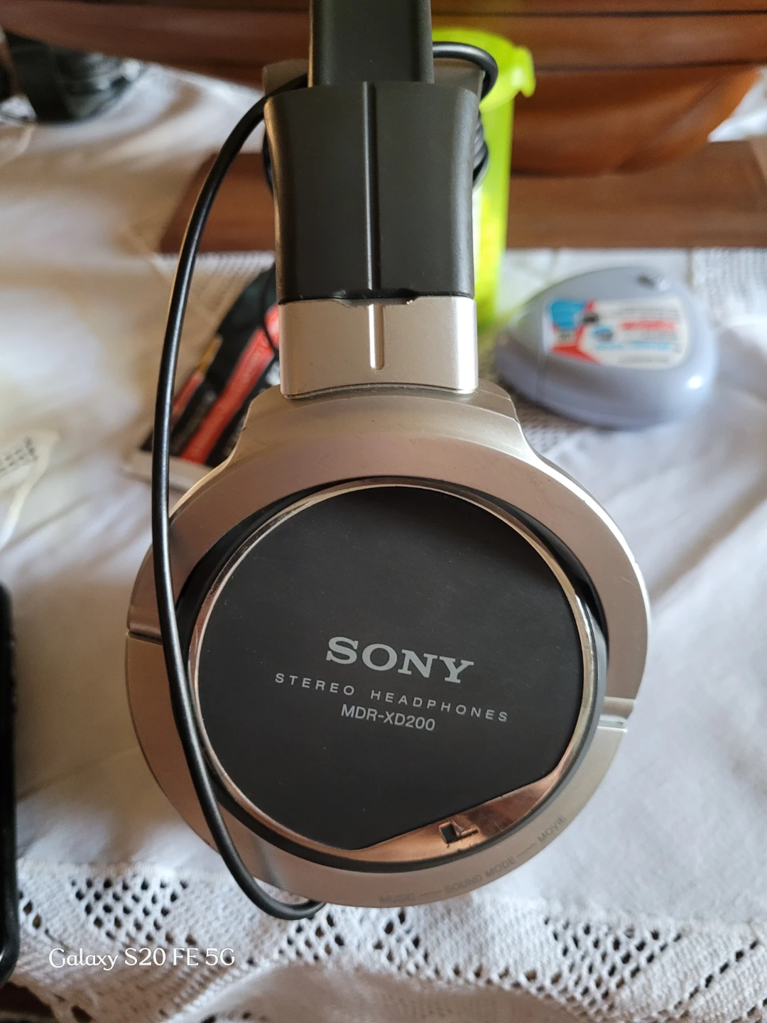 Sony MDR-XD200 Stereo Headphones