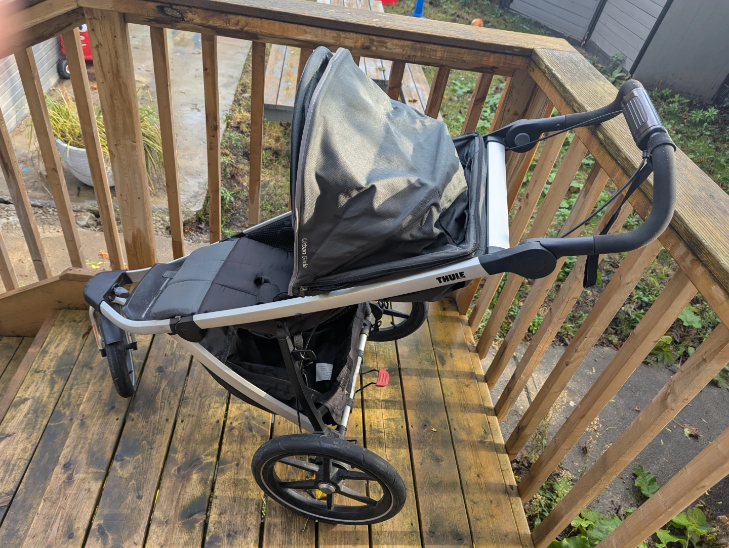 Thule Urban Glide Jogging Stroller