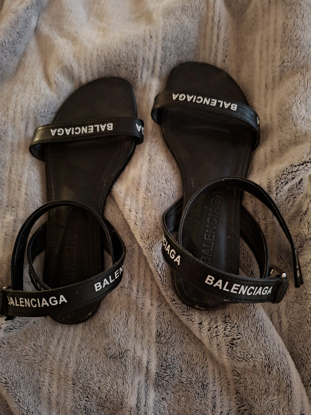 Balenciaga Black Logo Sandals - photo 3