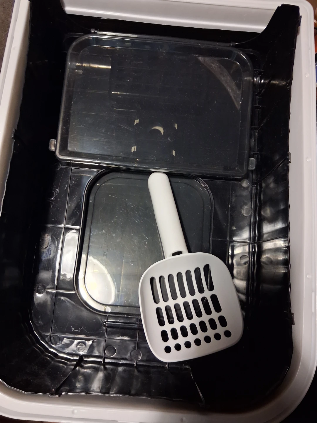 Cat Litter Box with Scoop - photo 2