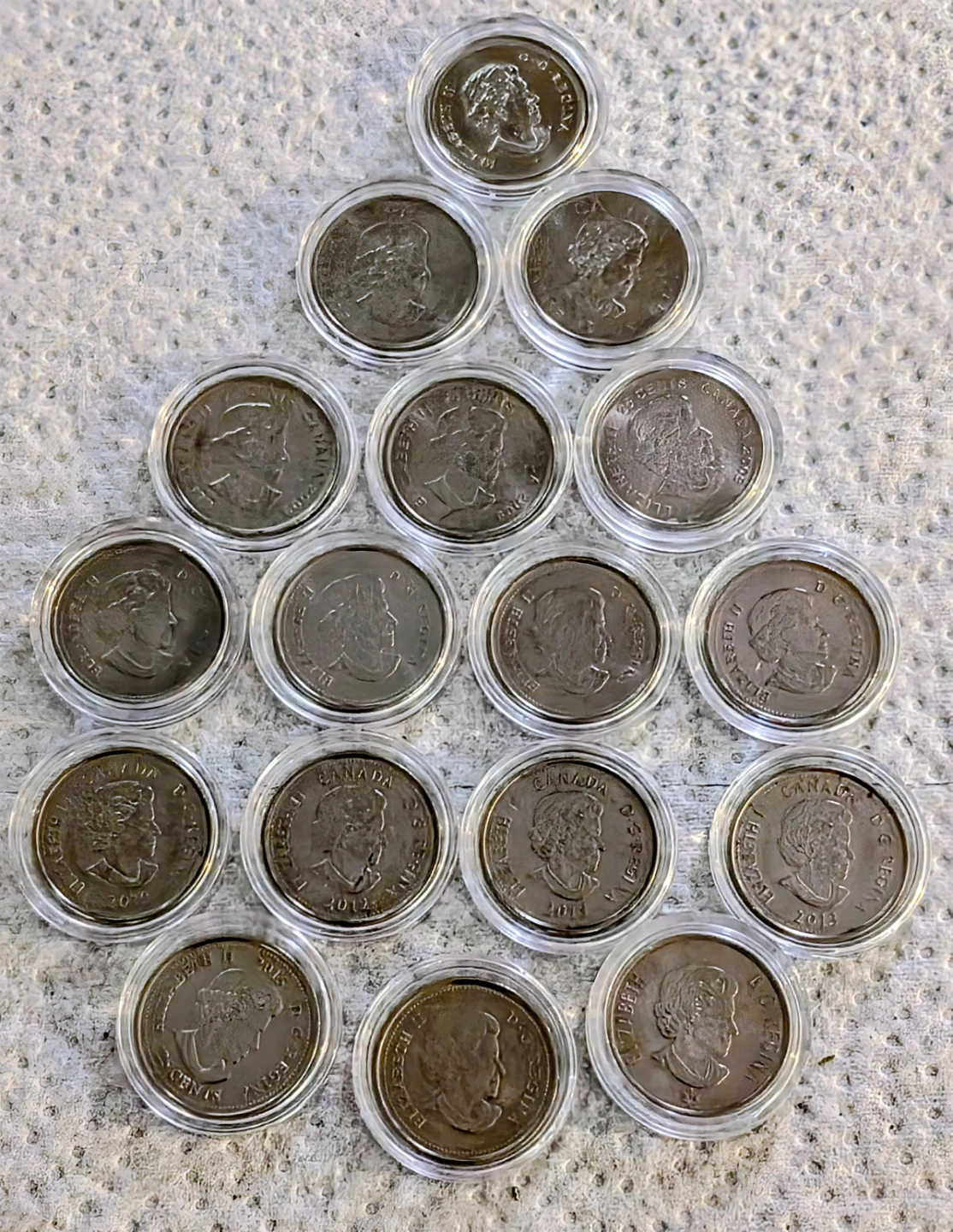 Collection of 17 Commemorative Canadian 25-Cent Coins - photo 5