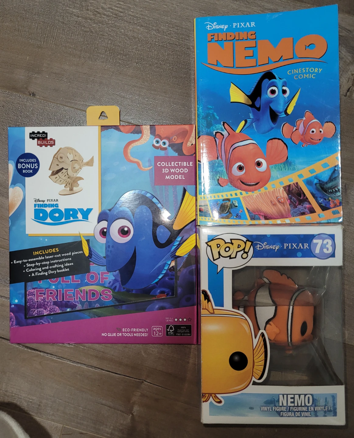 Finding Nemo Bundle! Funko Pop , 3D Wood Model , Comic Book