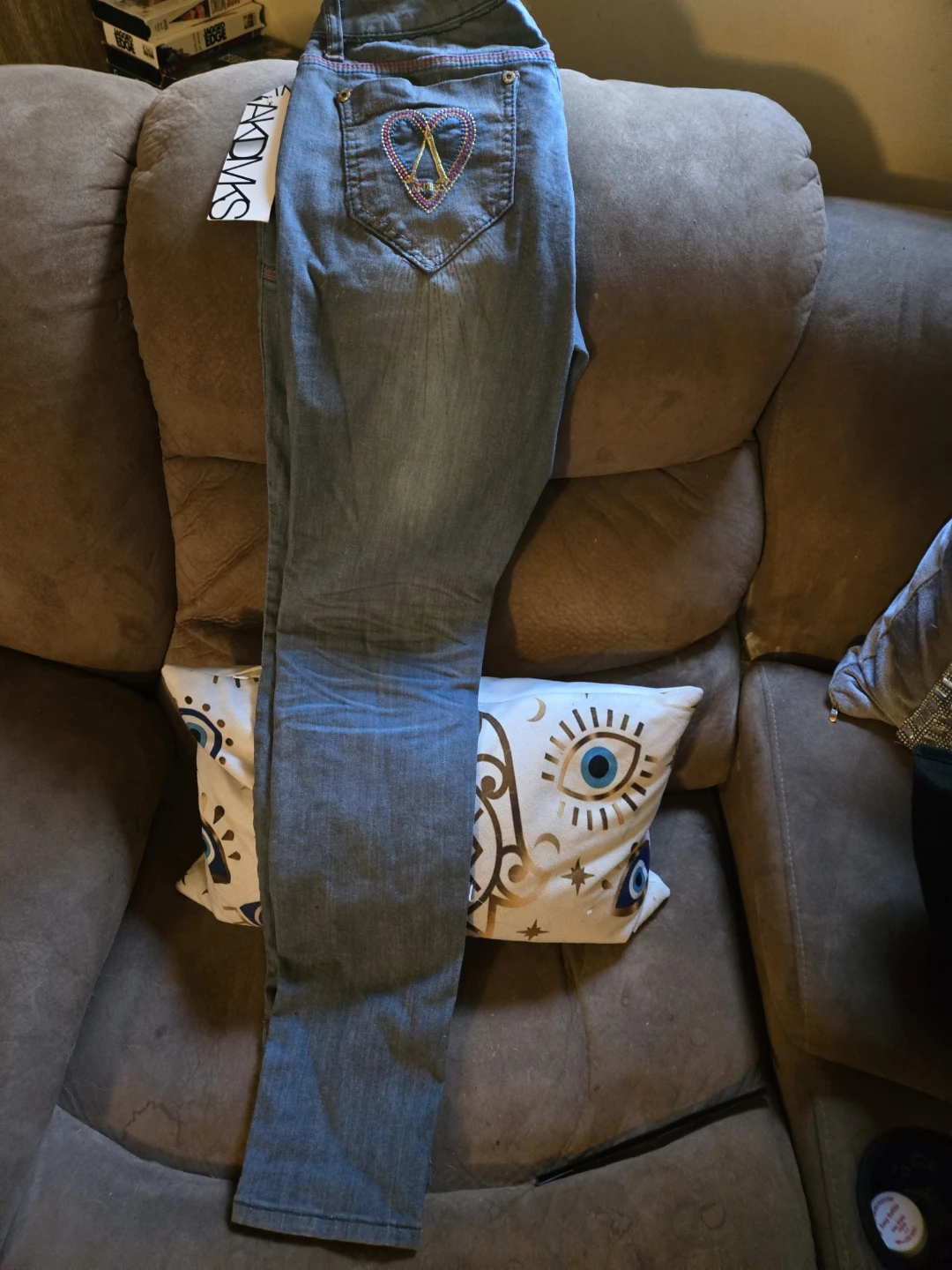 Akdmks Jeans with Heart Detail - photo 4