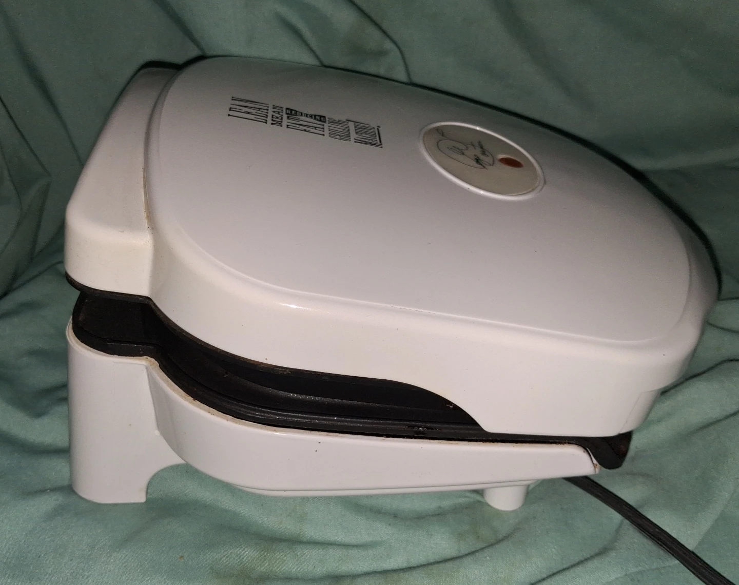 George Foreman Lean Mean Fat Grilling Machine Electric  Grill - photo 5