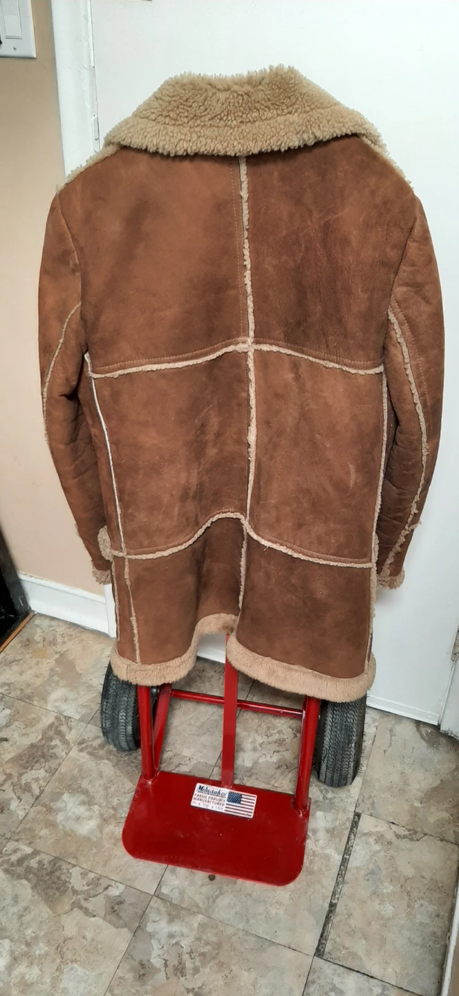 Women's Faux Fur Coat - photo 3