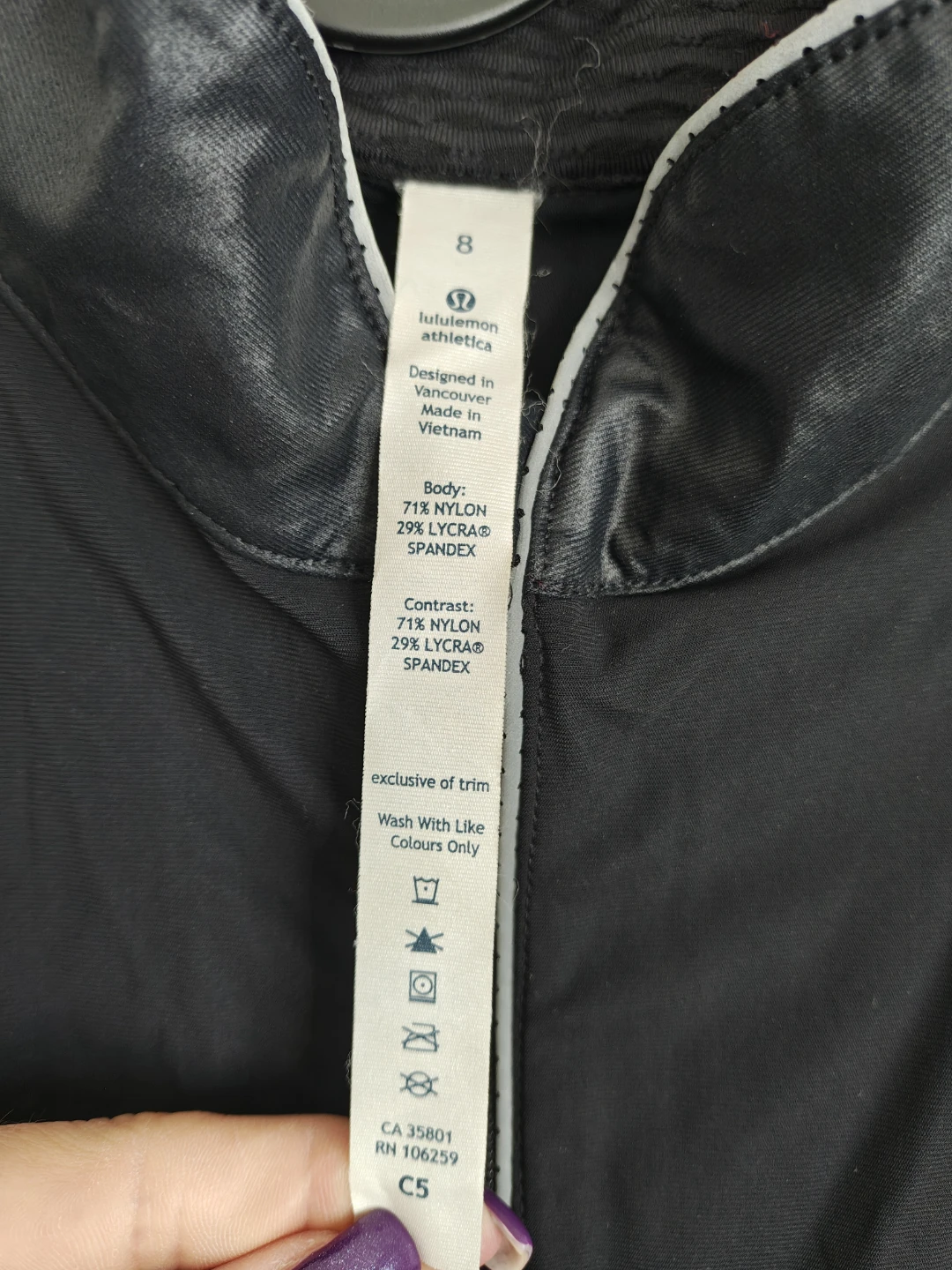 Lululemon Black Athletic Jacket Size 8 - photo 4