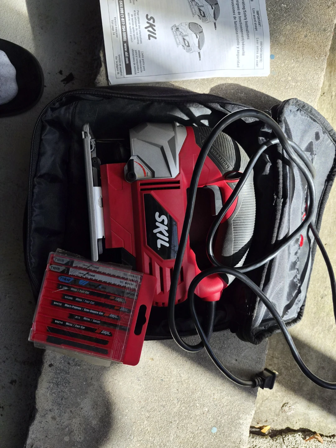 SKIL 4395 Jigsaw with Carrying Case and Blades