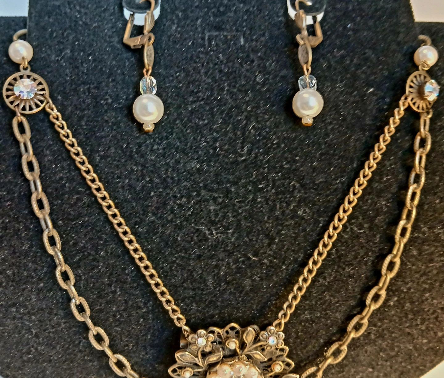 Vintage-Style Pearl and Crystal Jewellery Set - photo 2