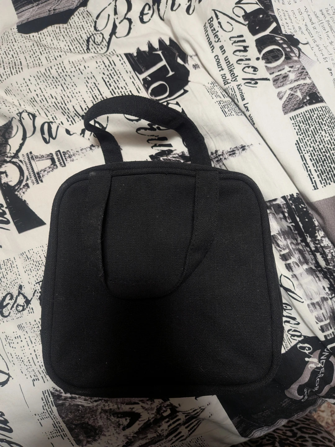 mini ita bag, pick up in St Albert - photo 2