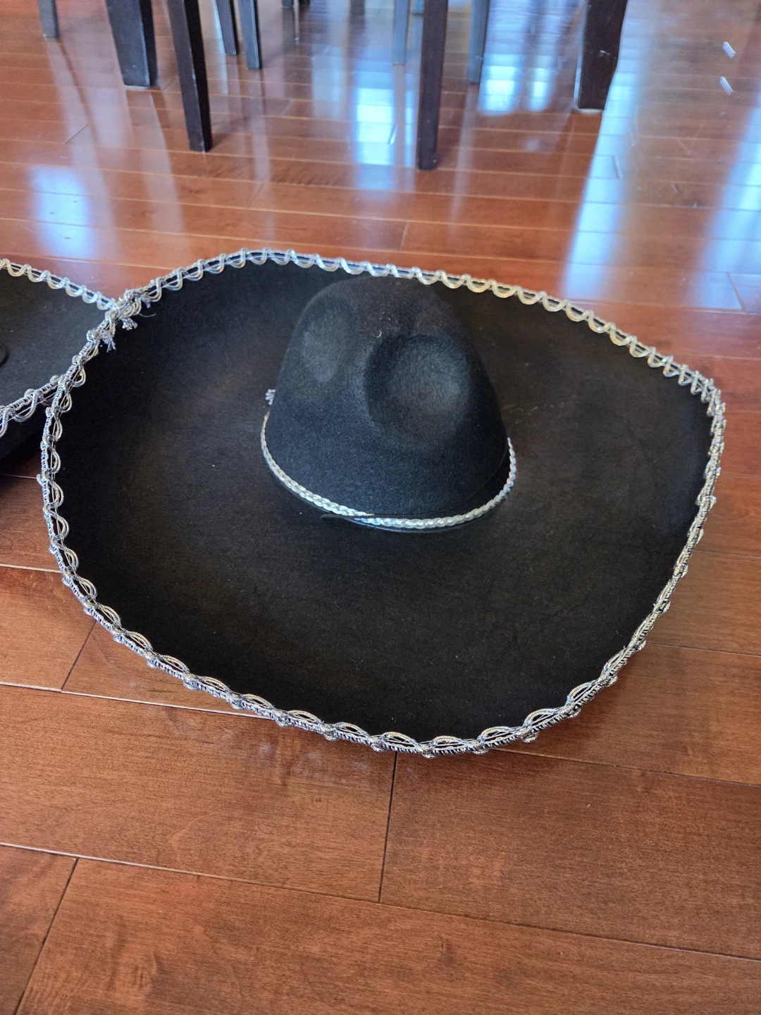 Sombrero - photo 2