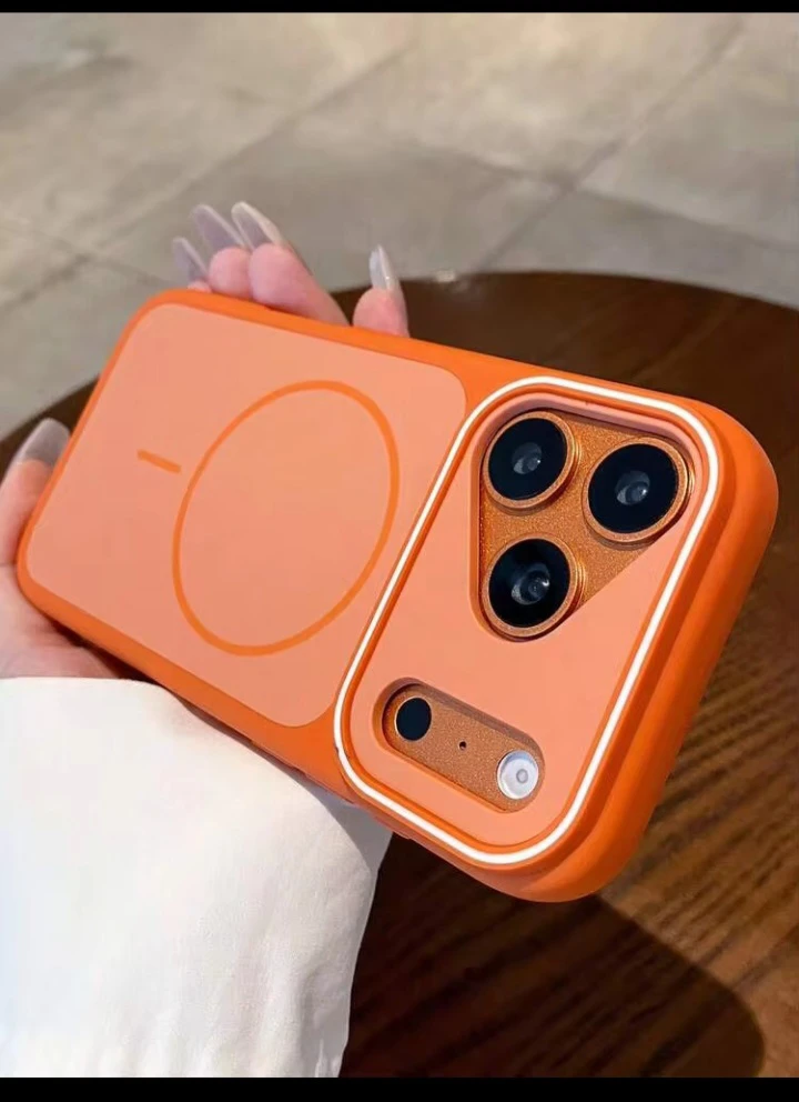 Magnetic iPhone Cases with Camera Protection - photo 2