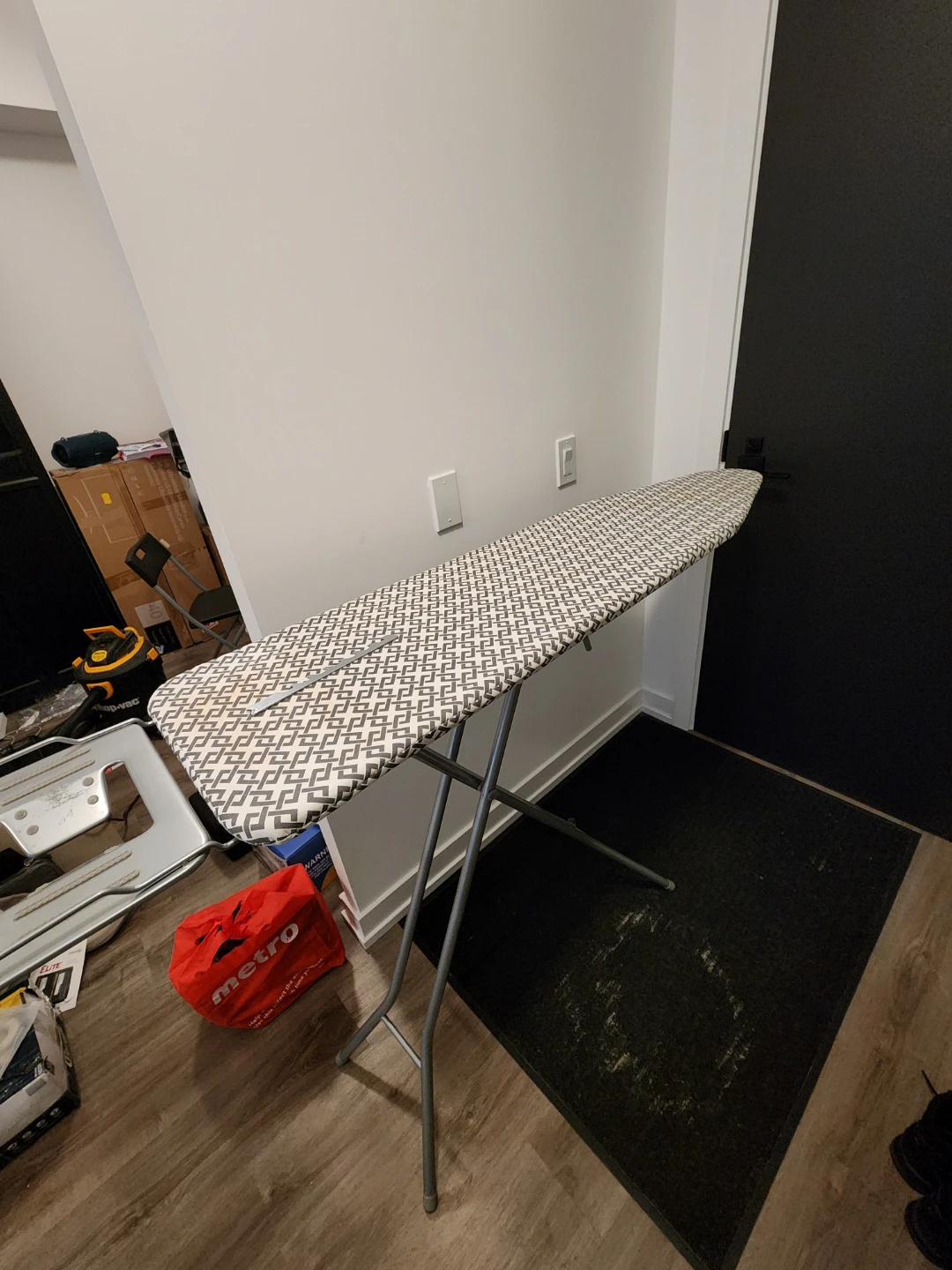Collapsible Ironing Board