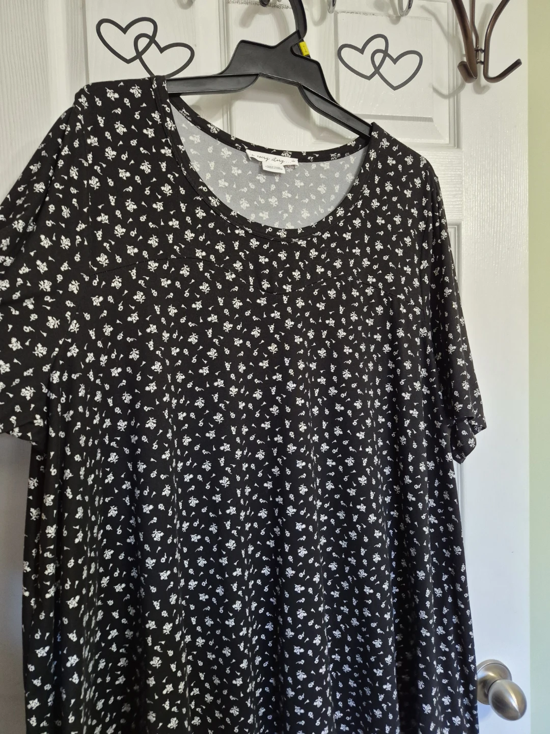 Ladies Size 4X Black Penningtons Top - photo 5